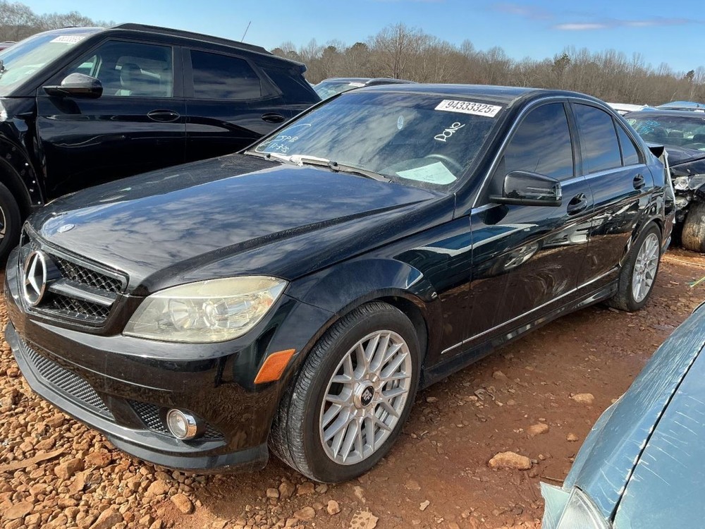 C220 2010 Glove Box 4945510