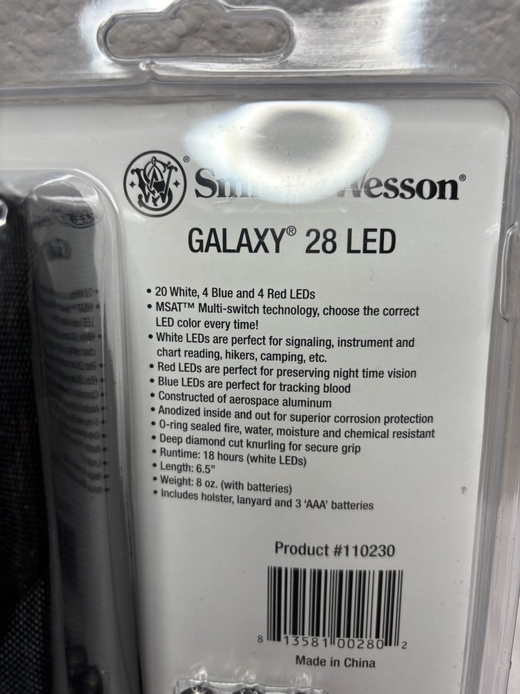 Smith & Wesson Powertech Galaxy 28 LED Flash-Light