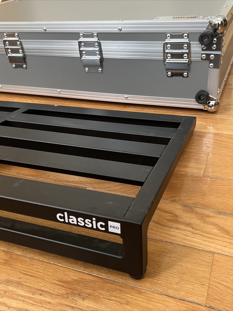 Pedaltrain Pro Flight Case