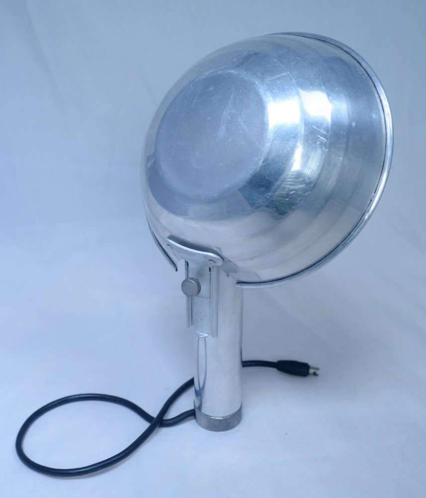 St. Moritz Vintage Flash Unit New Bulb Reflector Germany
