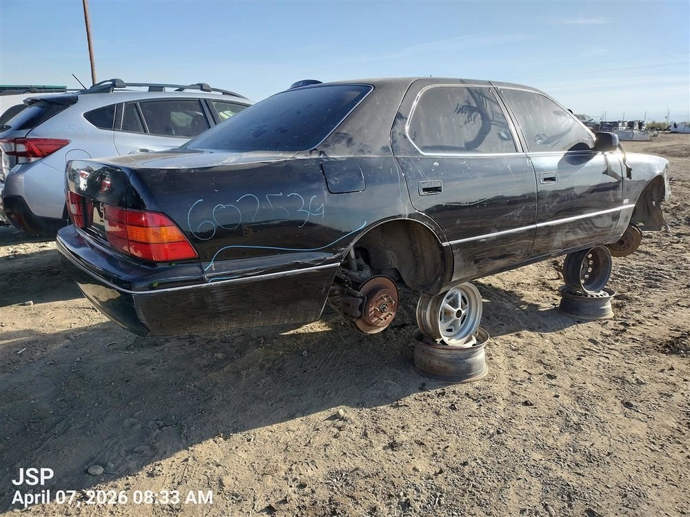 LEFT BLK ROCKER PANEL MOULDING OEM 2000 LEXUS LS400