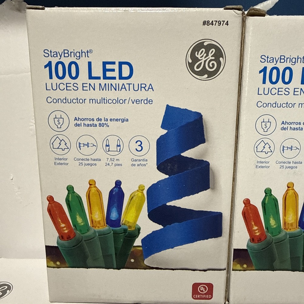 GE Staybright 100 Count LED Multi-colored Lights