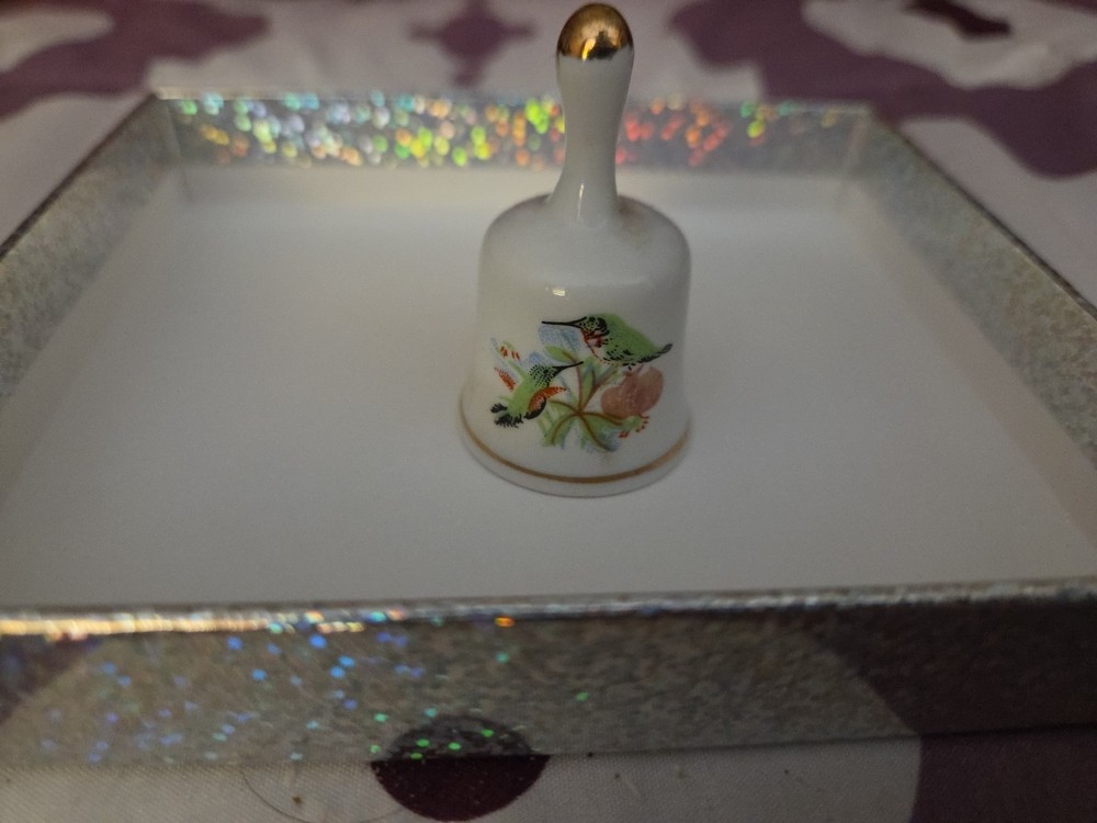 Five Mini Bells Birds B80