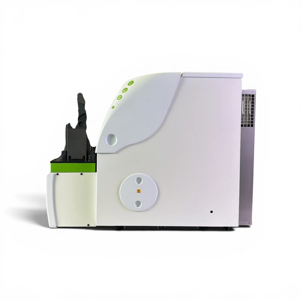 PerkinElmer EnVision 2105-0010 Plate Reader Dual Detector w/ Stacker & Software