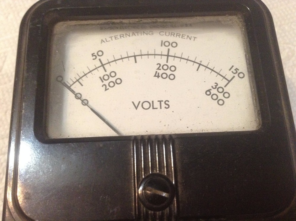 Simpson 371 AC Voltmeter 600V