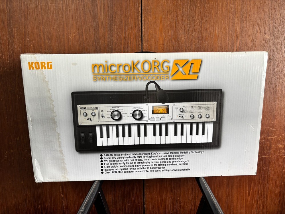 Korg Microkorg XL Analog Modeling Synthesizer / Vocoder w/ box