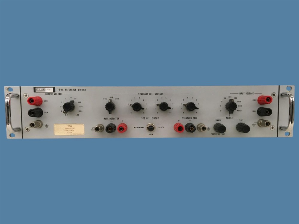 Fluke 750A Reference Voltage Divider