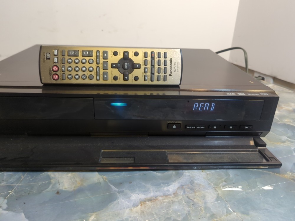 Panasonic DMP-BD10A Blu-Ray Player Complete With Remote!