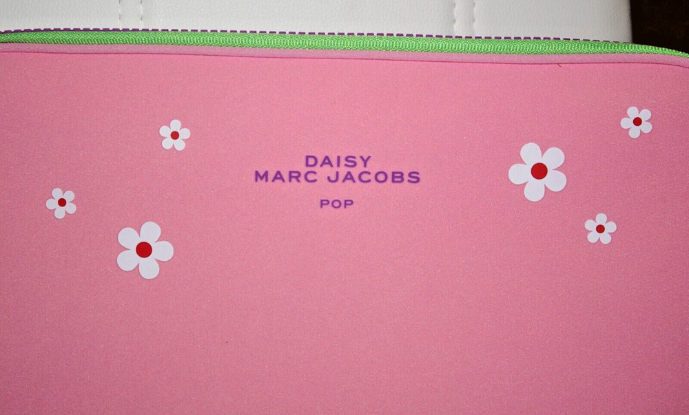 Marc Jacobs Pink Daisy Pop Computer Case