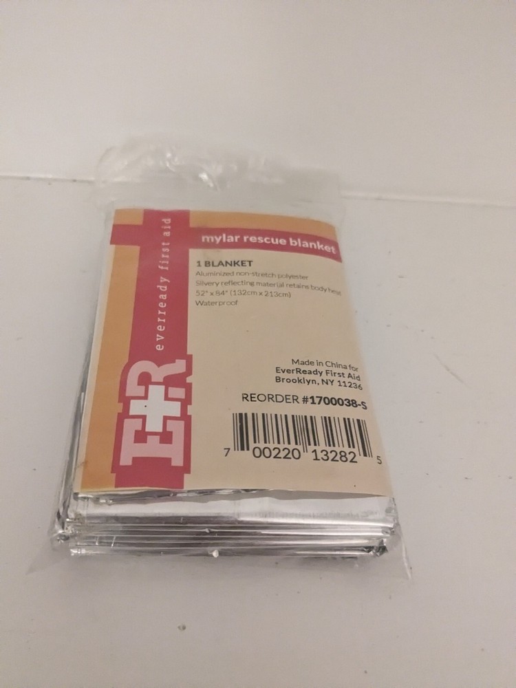 FIRST AID MYLAR RESCUE BLANKET