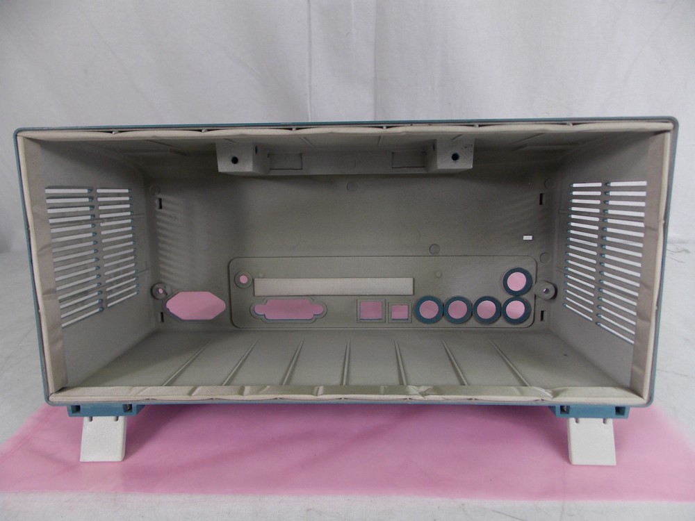 TEKTRONIX AFG 3252 ARBITRARY / FUNCTION GENERATOR CABINET/ COVER SHIELD