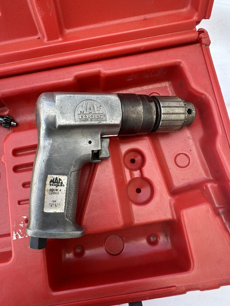 MAC TOOLS HEAVY DUTY PNEUMATIC REVERSIBLE AIR DRILL #AD800 W/case