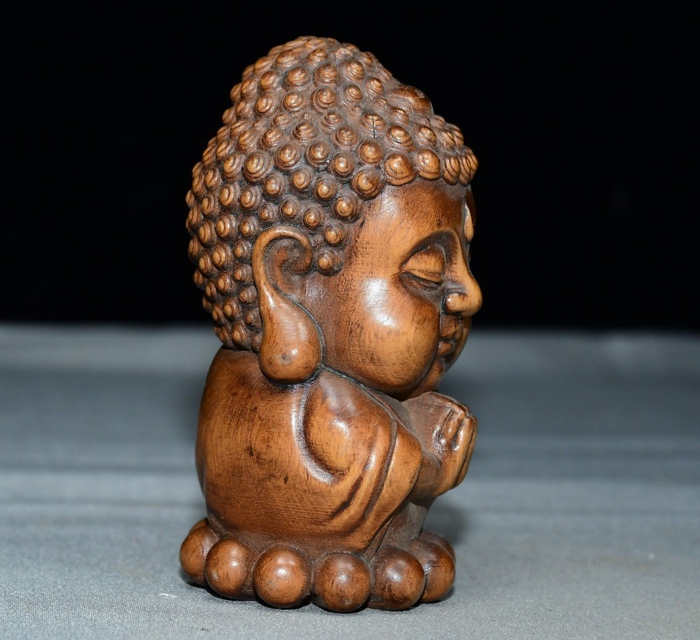 Exquisite Small Leaf Boxwood Buddha Handle