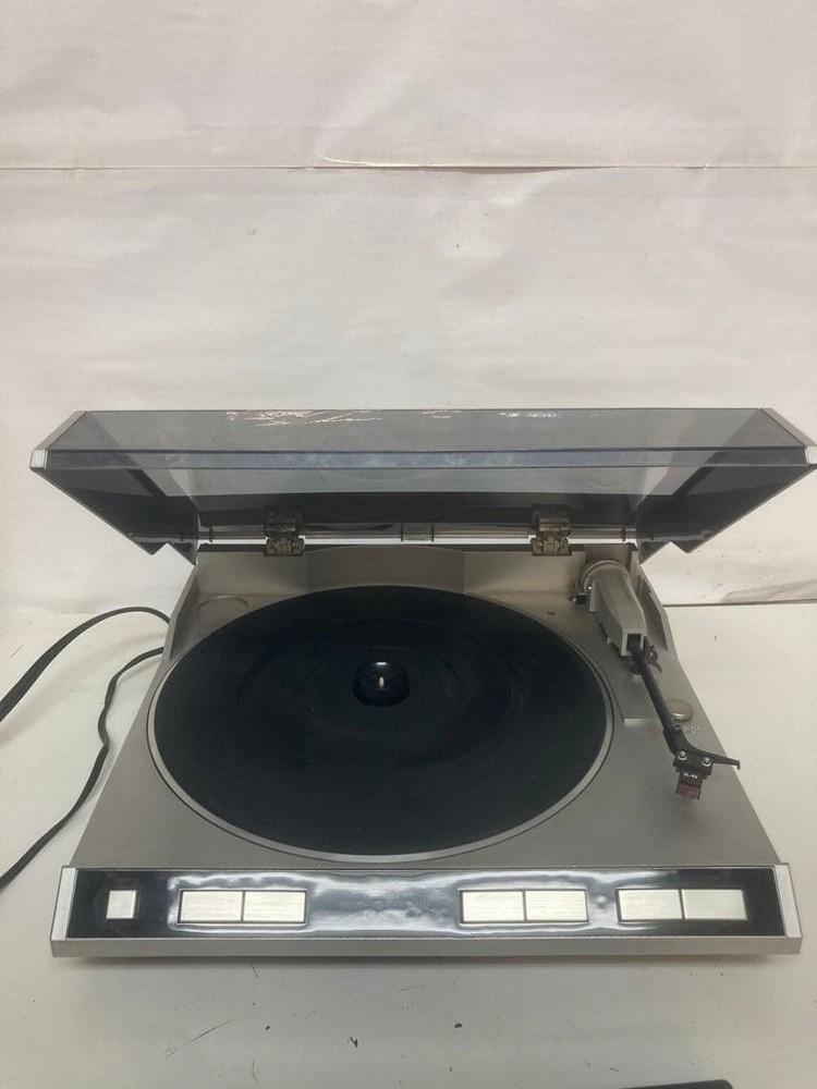 DENON DP-15F FULLY AUTOMATIC TURNTABLE SYSTEM Record Player DIRECT DRIVE AC100V
