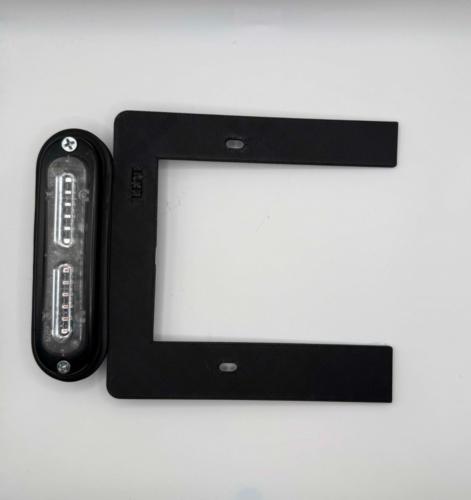 Whelen T-ion Vertical License Plate Bracket
