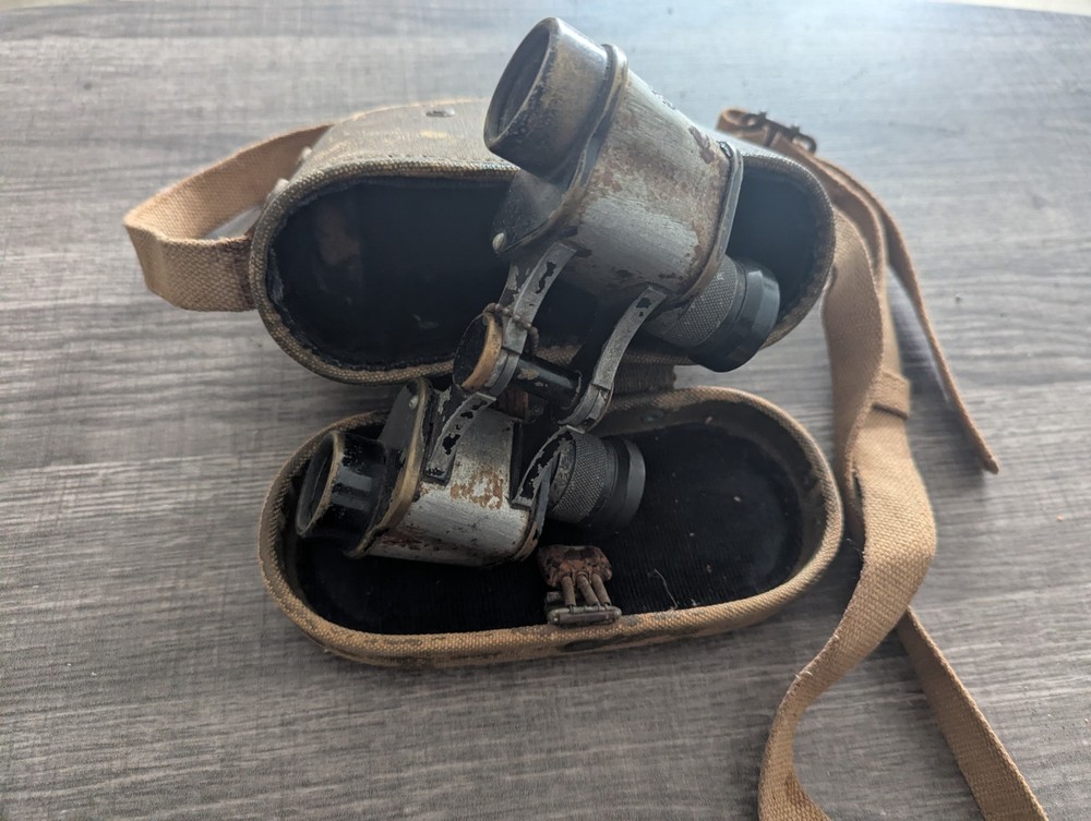 WWII JAPANESE BINOCULARS AND CASE