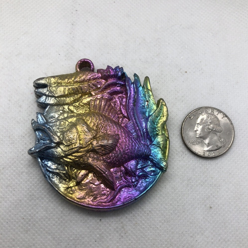 Bismuth Chinese Fish Medallion