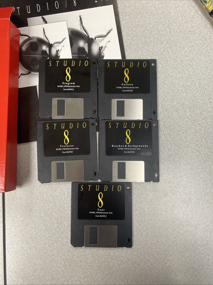 Electronic Arts Studio 8 Professional Paint Program (Macintosh) COMPLETE