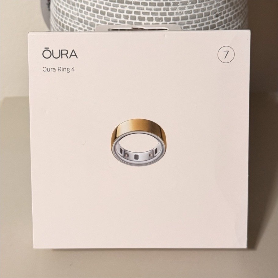 Oura Ring 4 Gold - Size 7