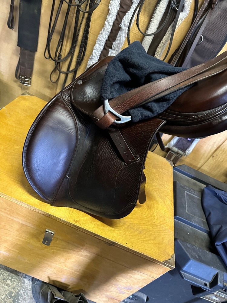 Antarés Evolution Saddle 17' 2018 Buffalo Leather Pro Panels