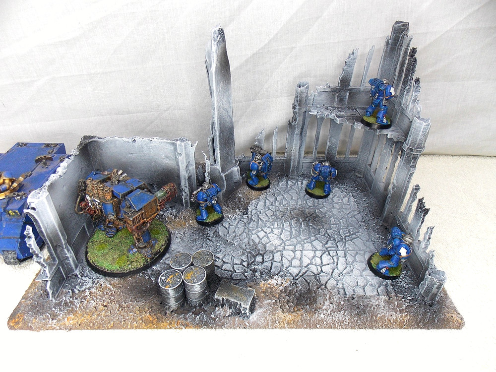 WARGAMING TERRAIN PAINTED BUILDING
