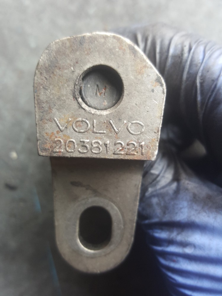VOLVO D16 ENGINE COMPONENT 20381221
