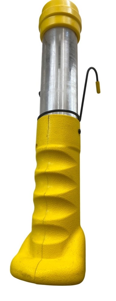 Yellow 13W Handheld Fluorescent Work Light Model BA-506