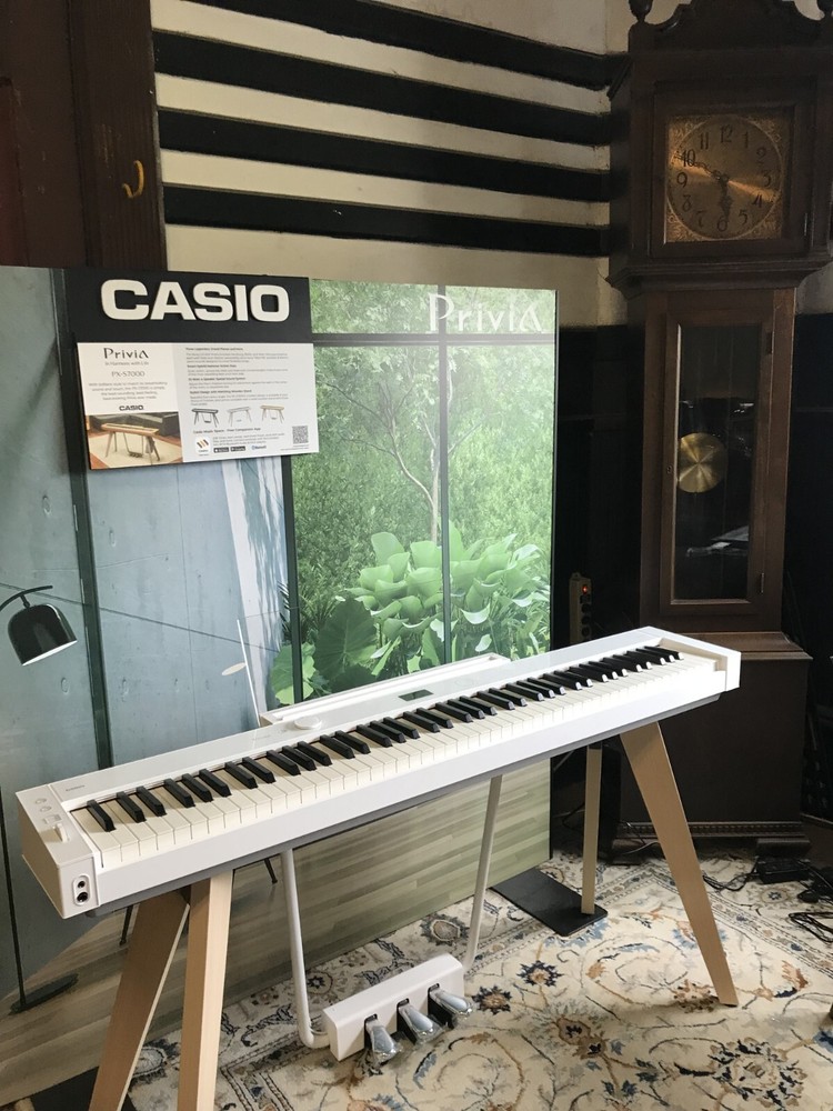 Casio PRIVIA PX-S7000 Digital Piano