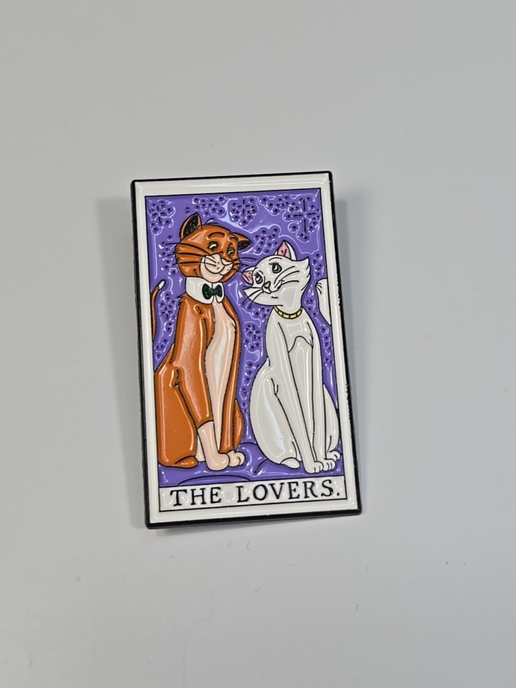 The Lovers Aristocats Lapel Pin Yellow & White Cats