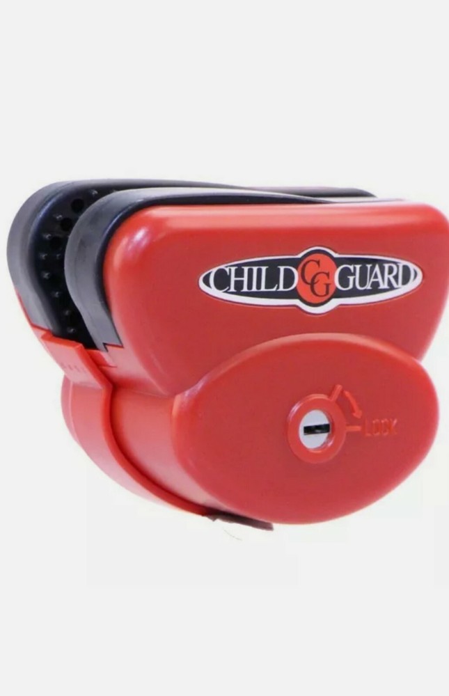 UNIVERSAL FIREARM TRIGGER LOCK with 2 KEYS by CHILD GUARD