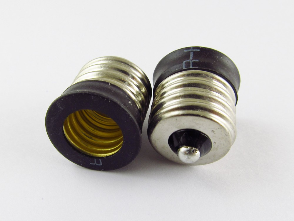 10pcs E17 Intermediate To E12 Candelabra Base Light Bulb Socket Adapter Reducer
