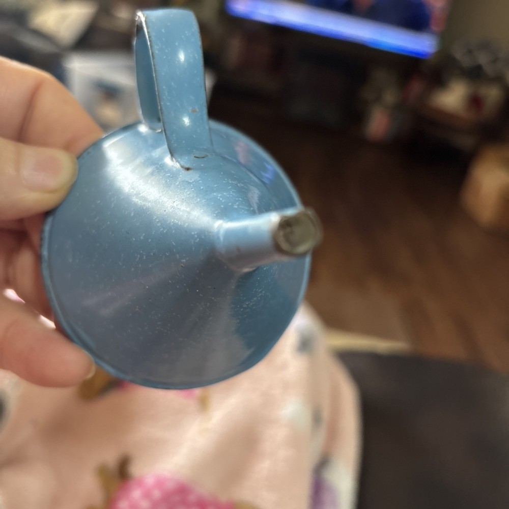 VINTAGE Blue Eggshell Funnel With Handle. SMALL CUTE SEE PHOTOS