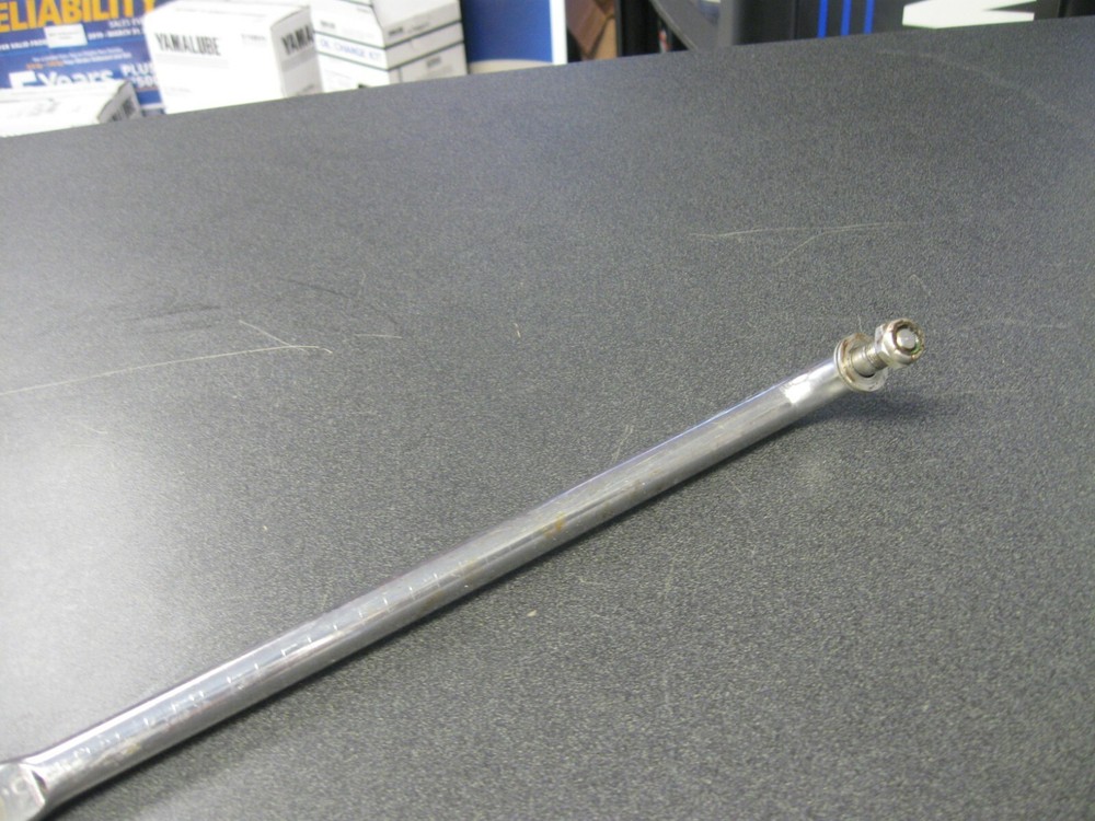 Johnson Evinrude 0175110 Steering Link Rod BIN0357