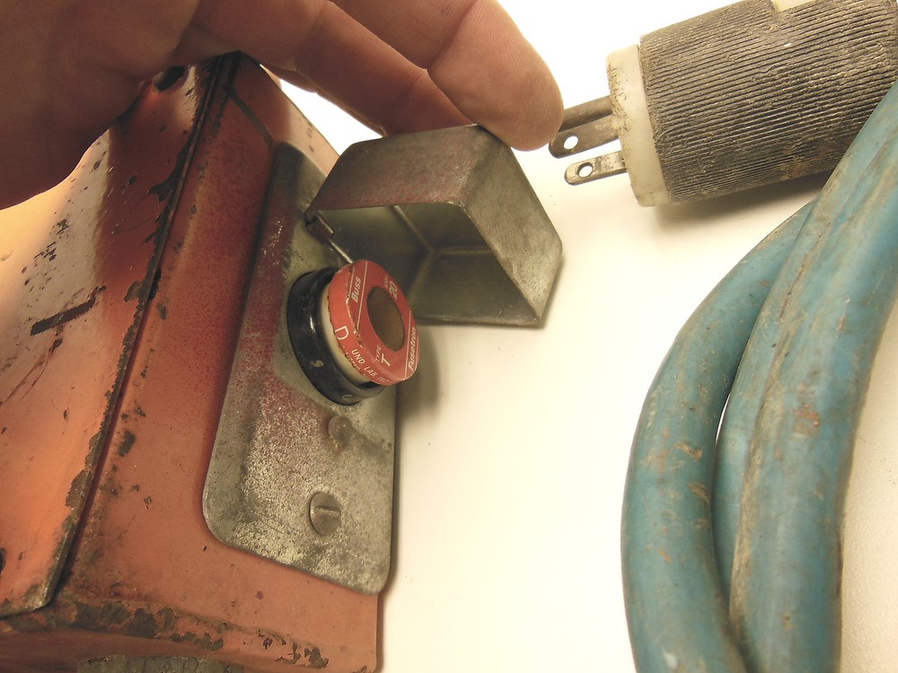 Ensley 665TL conduit bender control panel with pendant control