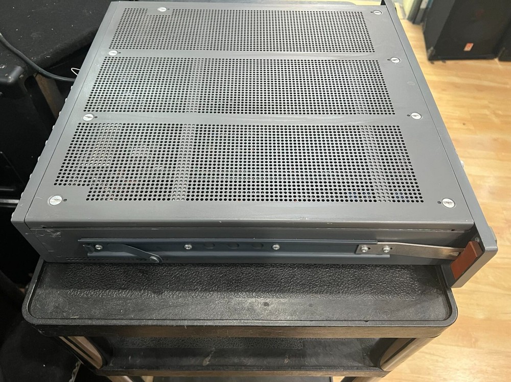 Tektronix 1410 Sync Generator with SPG2 / TSG7 / TSG2