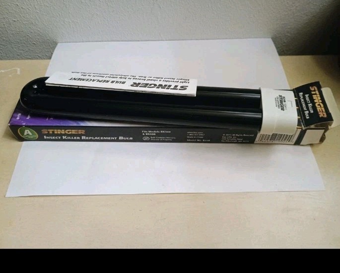 Stinger B24B 24 Watt Bulb for BK300 or BK500 Insect Controller Black