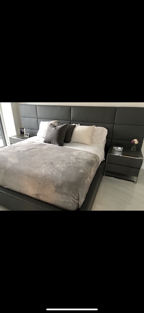 Modani KING bed With Nightstand