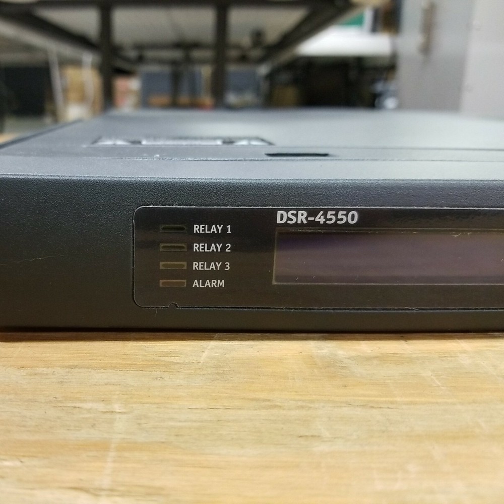 Motorola DSR-4550 Commercial Integrated Satellite Receiver/Decoder