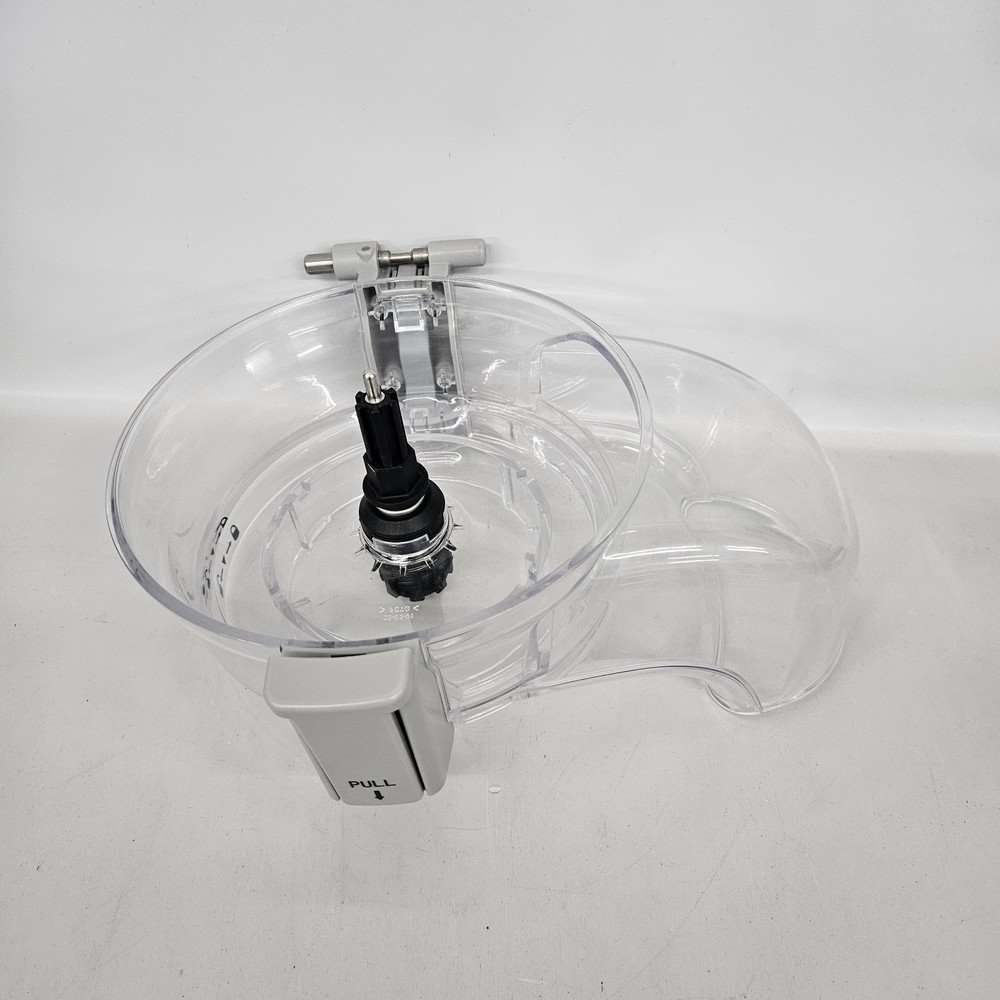 Veggie Bullet VB101 Slicing Shredding Chute Component 1A Only