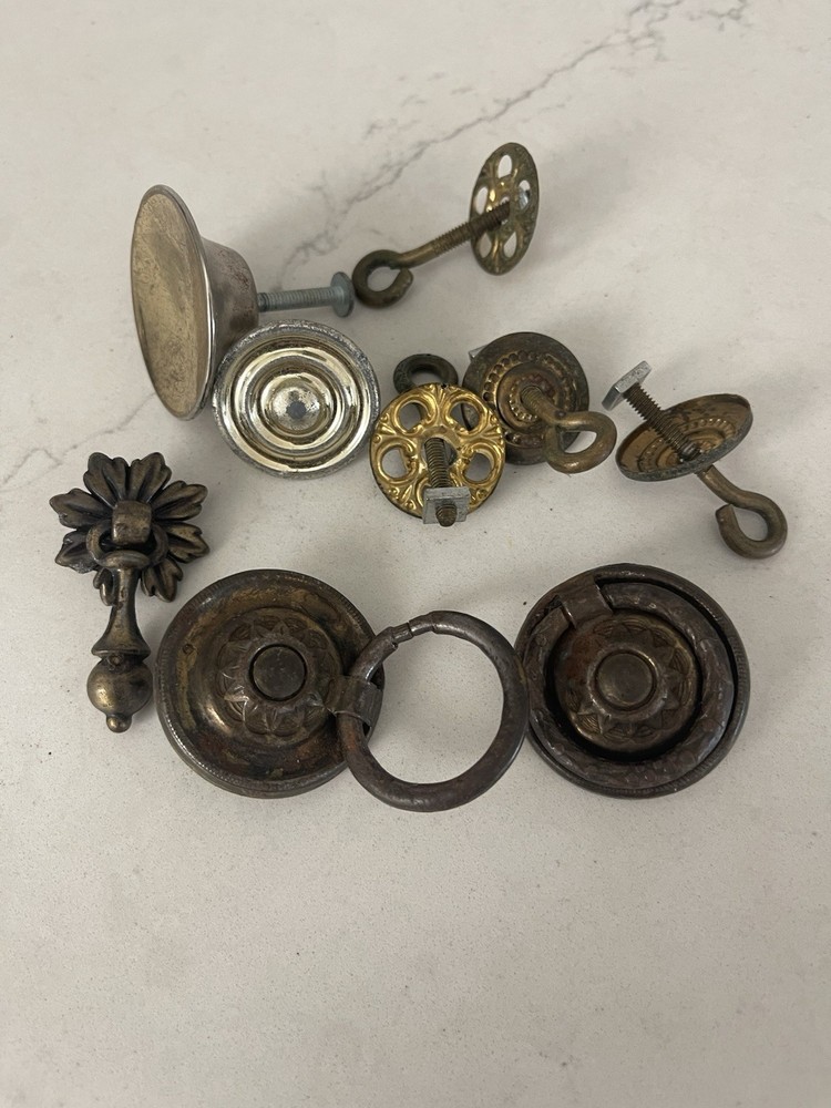 8 Vintage Round Brass  Door Pulls