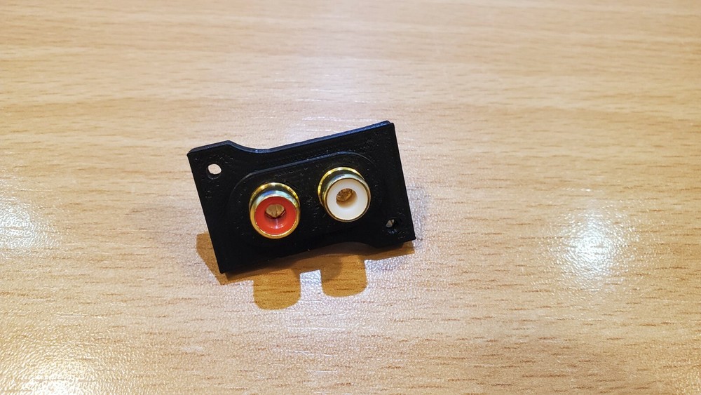 Yamaha Panel Mount Gold Plated RCA Terminals (Single Pair)