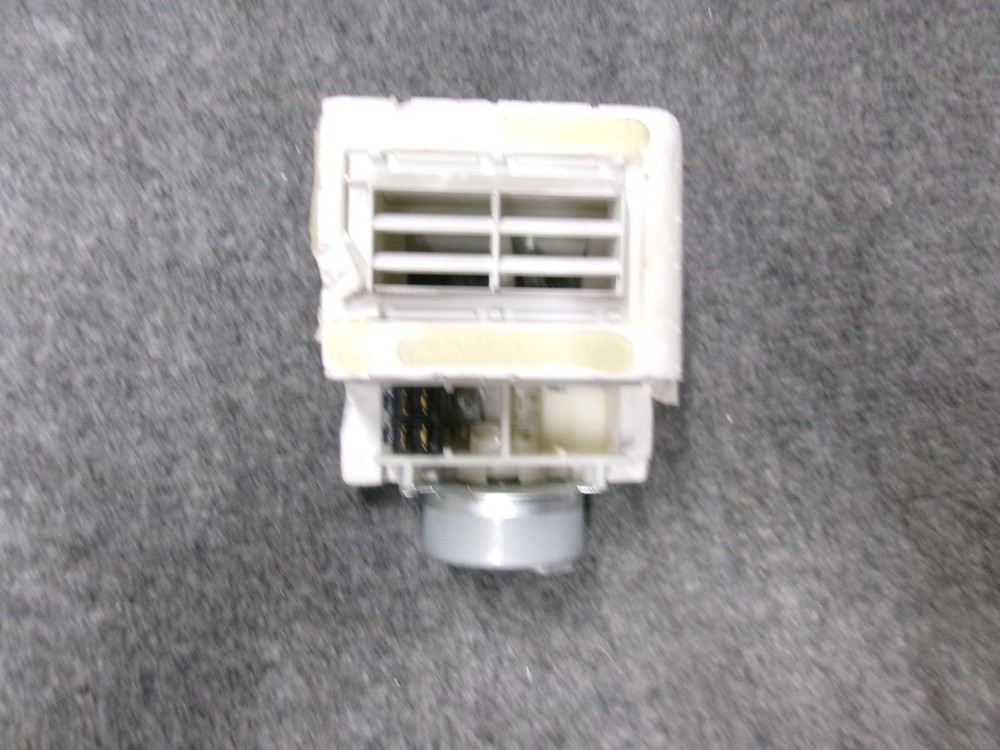 241600902 FRIGIDAIRE REFRIGERATOR DAMPER ASSEMBLY