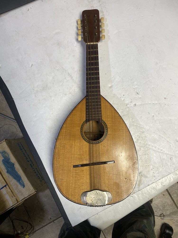 Vintage Mandolin Unbranded Unknown Missing String As Is No Crack Solid