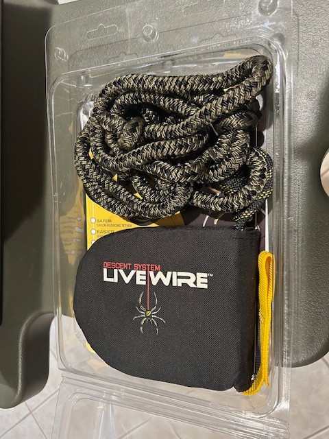 Tree Spider LiveWire fall restraint device-new in package: works with any harnes