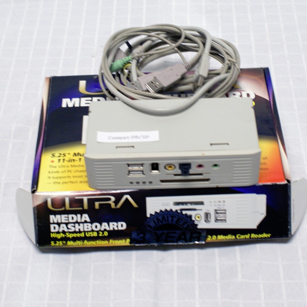 Ultra Media Dashboard High Speed USB 2.0 Internal Multibay Reader
