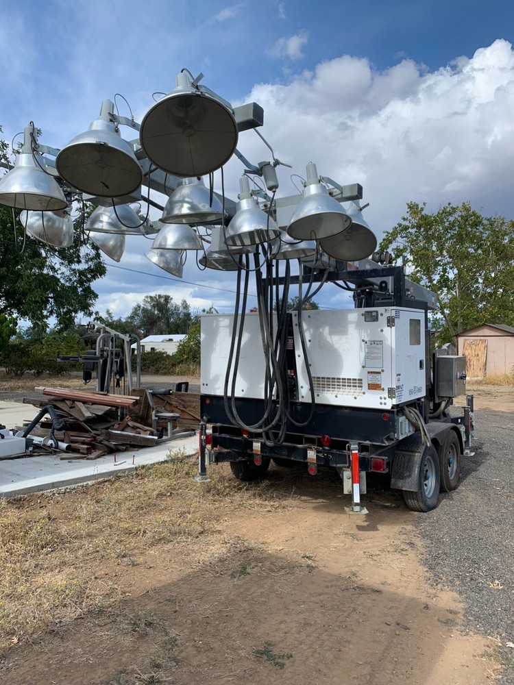 DIESEL GENERATOR LIGHT TOWER