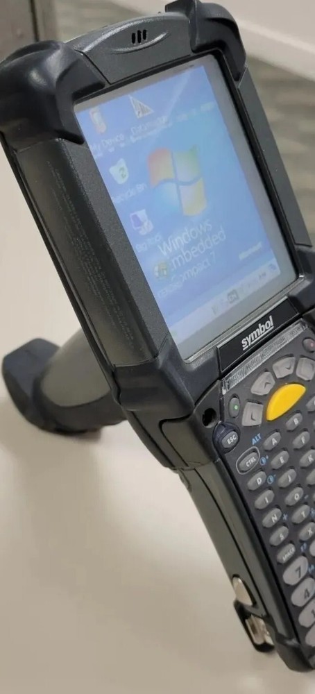 Zebra MC92N0,CE7, long range 2D imager, alphanumeric , charger incded MSRP $3200