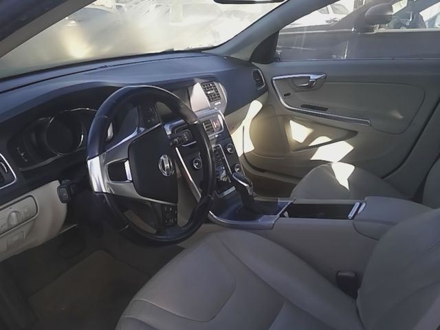 V60 2015 Fuse Box Cabin 6975