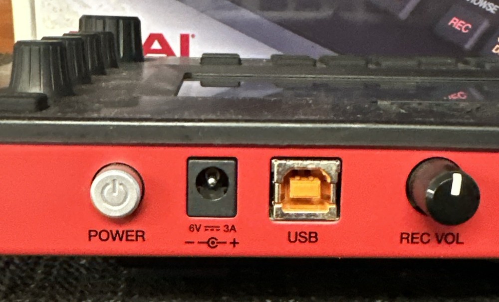 AKAI Professional MPC Touch Pad Music Production Controller