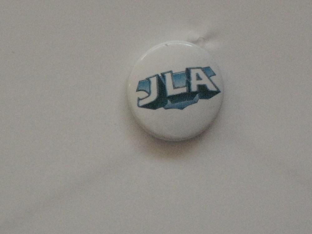 Pinback Button JLA - Justice League America - 1"